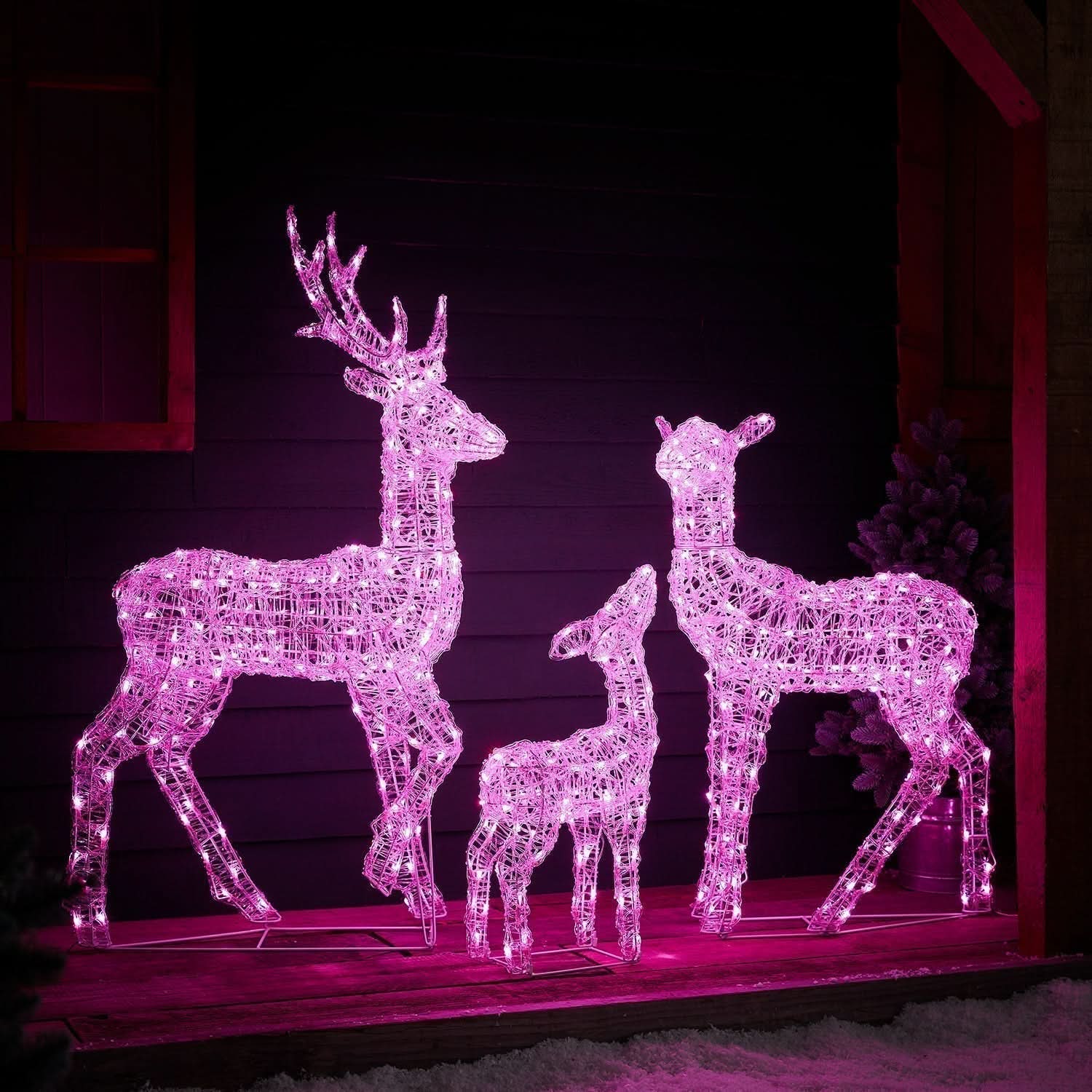 Conjunto de Renas Iluminadas com LED RGB Inteligente e Controle via Wi-Fi